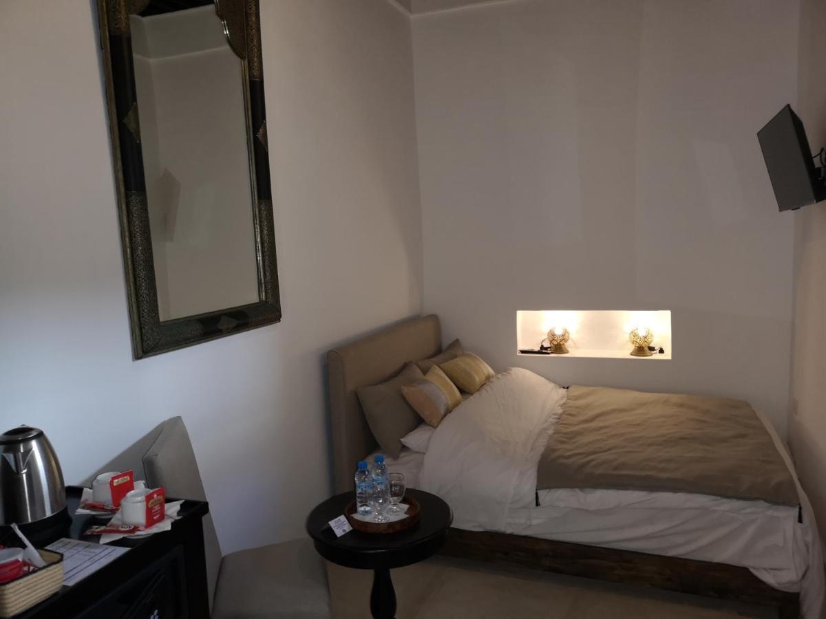 Riad De Charme L'Oasis D'Essaouira - Chambre Luxe Luaran gambar
